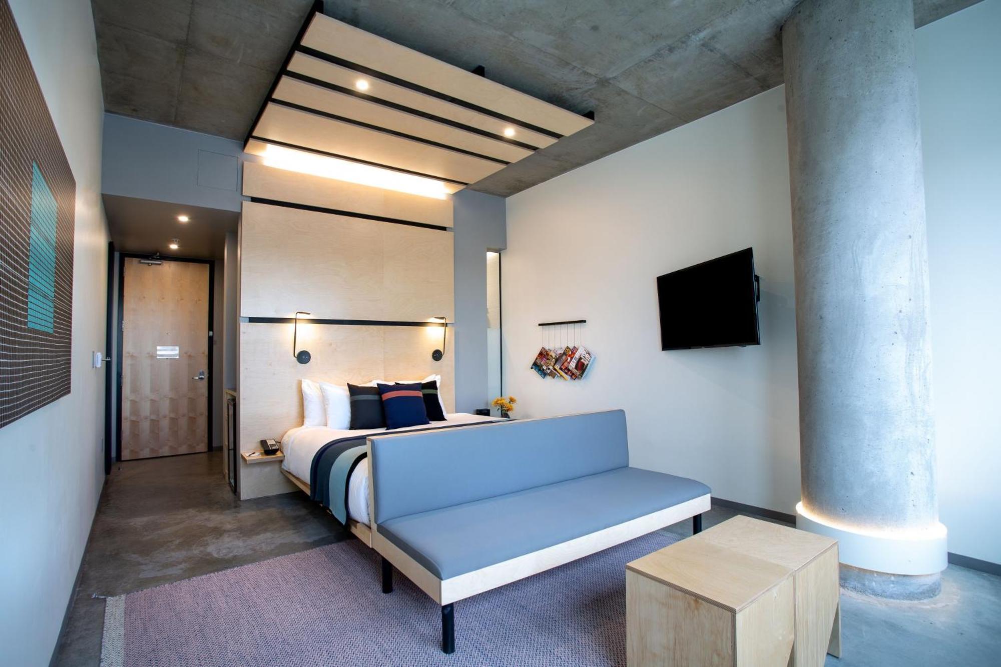 Hotel The Source Denver