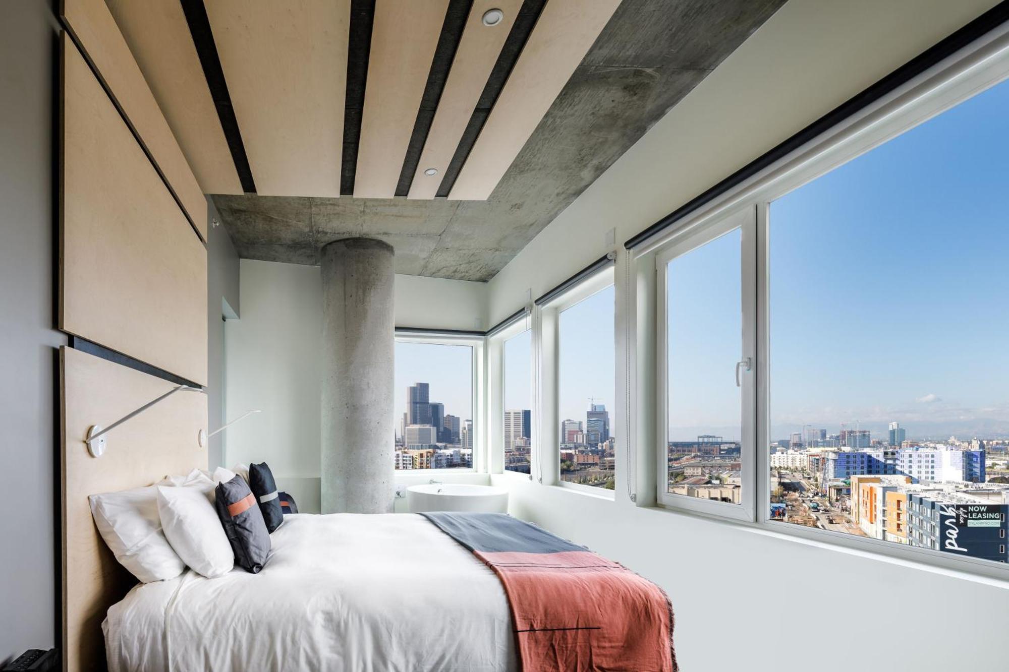 Hotel The Source Denver